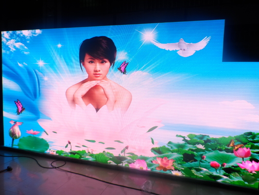 256 Color Digital Advertising Board , Digital Electronics Board 6500CD/㎡ Brightness