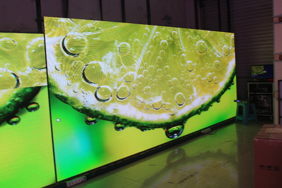 High Definition LED Display Board Optical Visual Design Quick Locking Mechanism